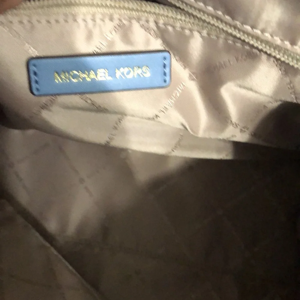 Michael Kors Mirella Med Leather Tote - Picture 11 of 11